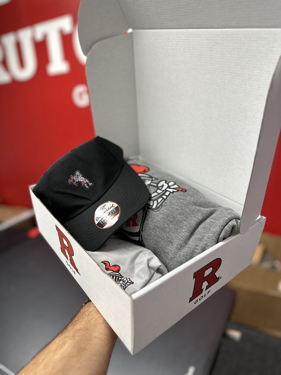 R_Fund's tweet photo. ⁉️ l #WhySupportWednesday

2023 @RutgersWGolf &amp; @RUMensGolf  Hitting Henry gear has arrived and is being sent to members this week! 🏌️⛳️

It’s not too late to join! Check out the link below to sign up ⤵️

➛ https://t.co/FVh3r9yRdy https://t.co/jzsdVz73gh