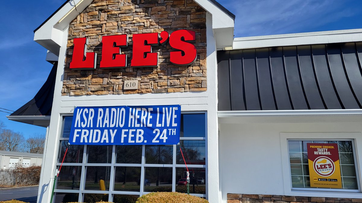 Vaughts' Views (@vaughtsviews) on Twitter photo Hey <a href="/ryanlemond/">Ryan Lemond</a> I know folks at <a href="/lees_ofdanville/">Lees famous of Danville</a> were really happy with UK win tonight knowing you guys are coming Friday to talk <a href="/KentuckyMBB/">Kentucky Men’s Basketball</a> Hey <a href="/ryanlemond/">Ryan Lemond</a> I know folks at <a href="/lees_ofdanville/">Lees famous of Danville</a> were really happy with UK win tonight knowing you guys are coming Friday to talk <a href="/KentuckyMBB/">Kentucky Men’s Basketball</a>