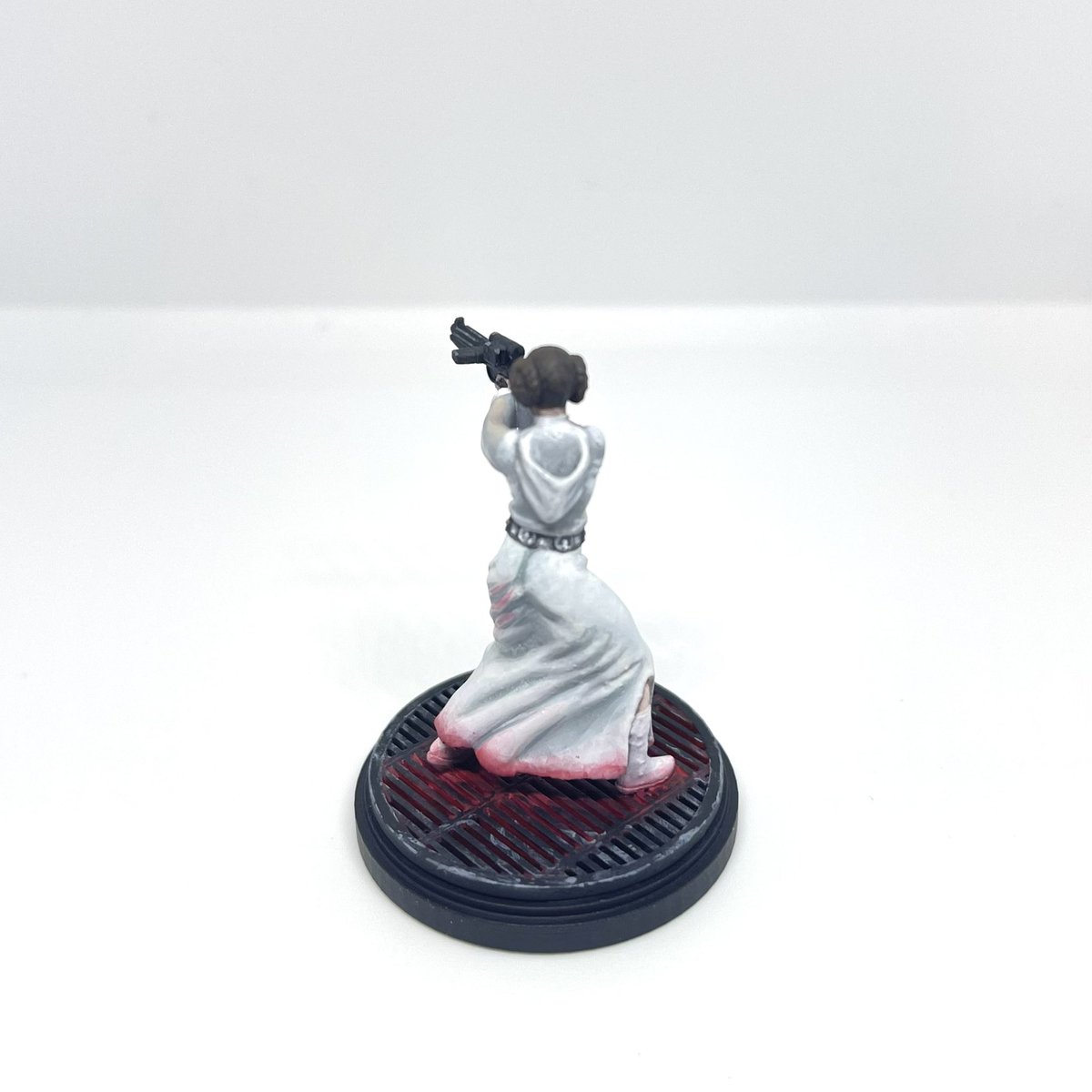 Nobleclonetroop's tweet photo. Adore these models! They’re so kinetic and full of energy and super rewarding to paint.

Next up is Han!

#starwars #starwarsminiatures #miniatureprinting #miniaturepainting #starwarsshatterpoint #obiwankenobi #leiaorgana #jedi #rebelalliance #marvelcrisisprotocol https://t.co/kbCO406Xgf