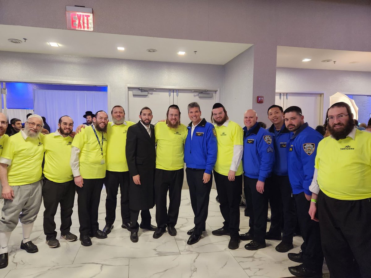 Simcha Eichenstein (@seichenstein) on Twitter photo A <a href="/Tantzers/">Tantzers ~ טאנצערס</a> event is always epic, but tonight’s pre-Purim Extravaganza was next level amazing!
Thank you Tantzers for a wonderful evening of joy and for lifting the spirits of the special individuals in our community. A <a href="/Tantzers/">Tantzers ~ טאנצערס</a> event is always epic, but tonight’s pre-Purim Extravaganza was next level amazing!
Thank you Tantzers for a wonderful evening of joy and for lifting the spirits of the special individuals in our community.