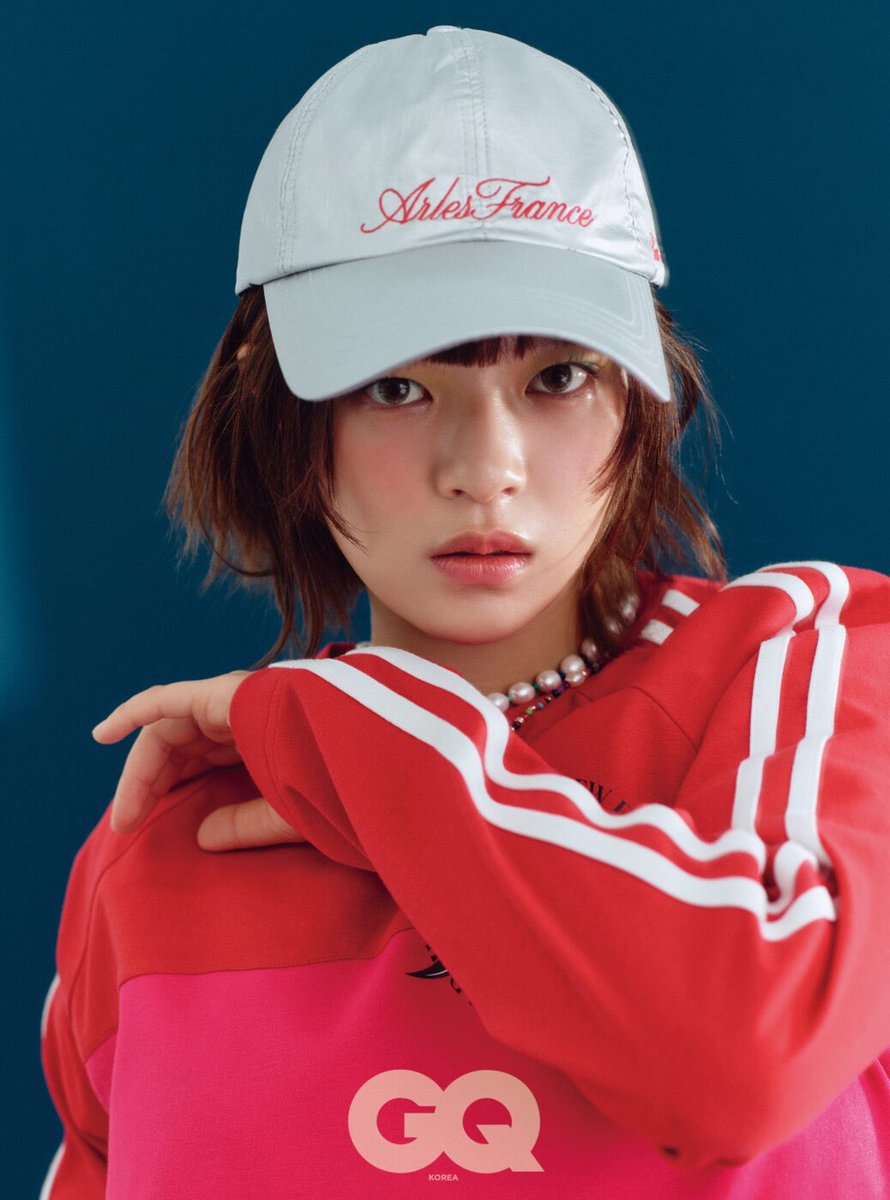 GirlgroupsBR's tweet photo. A Jeongyeon sobre o apoio do seu grupo TWICE durante seu hiatus:

“Elas me trouxeram de volta. Elas são muito preciosas para mim. Elas nunca falaram “Vamos, anime-se, você consegue”, mas sempre vinham até mim para me incluir perguntando ‘Eu vou ali, quer vir comigo?’” https://t.co/lZnYTKqsjs