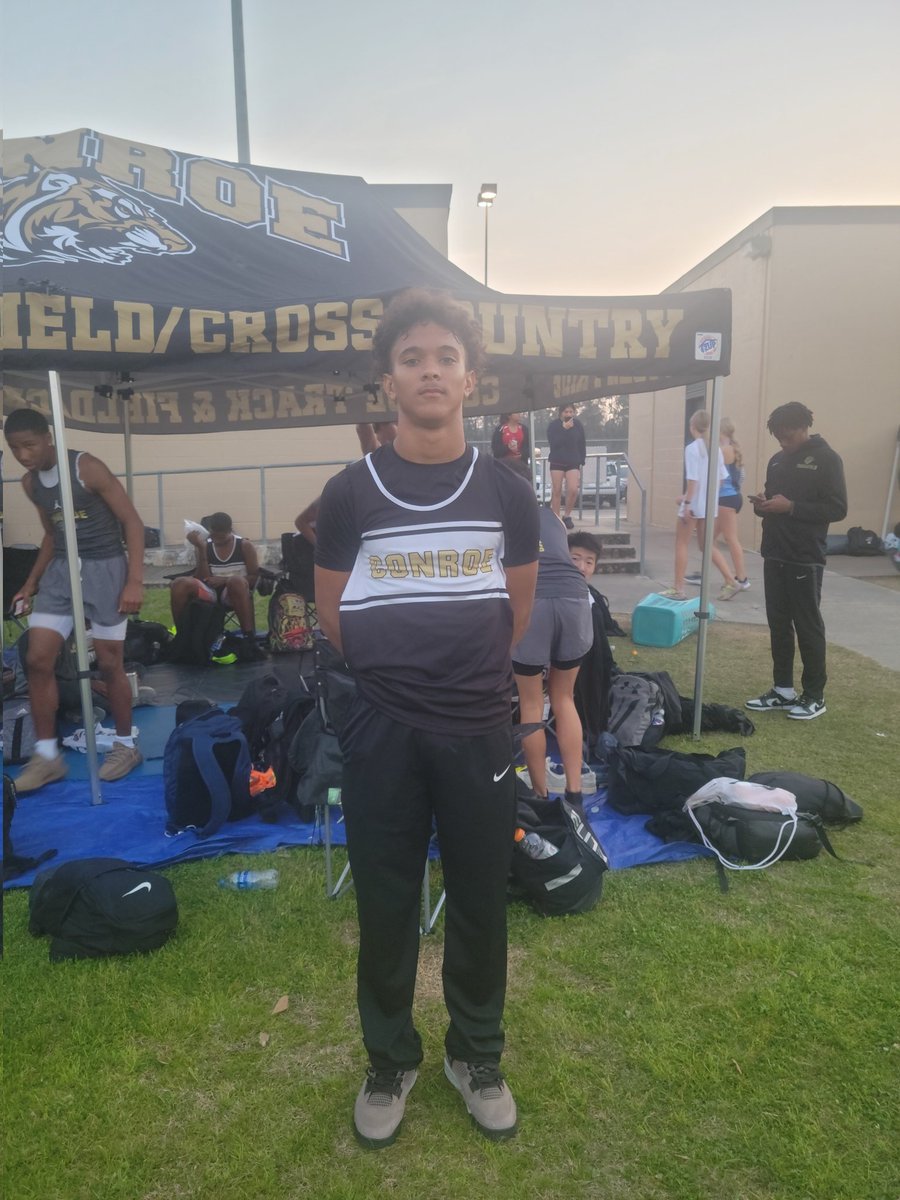 Conroe Boys Track & Cross Country tweet media
