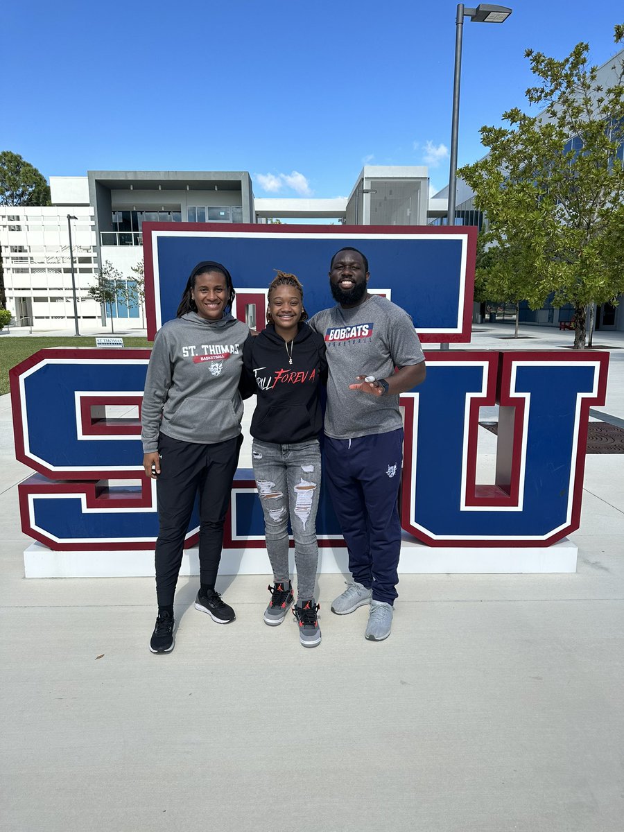JaliyahW2's tweet photo. After an amazing visit with Coach Walker and Coach D,  I am blessed to receive an offer from St. Thomas University. Thanks to everyone at STU for being extremely welcoming. Much appreciated. Go Bobcats
@STU_WBasketball https://t.co/HKXubHCKRy