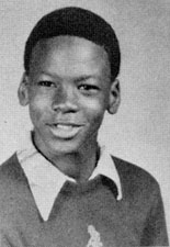 ProphetXHoops's tweet image. LeBron James vs Michael Jordan in kindergarten 😳