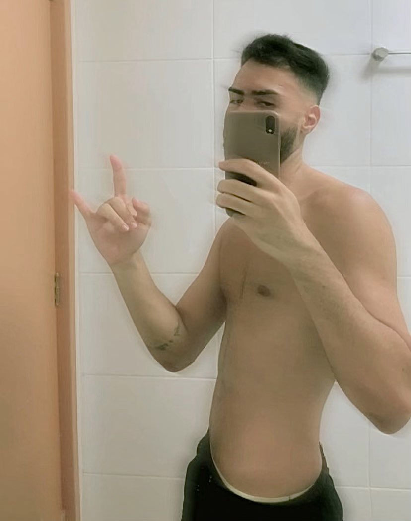 uaimichael's tweet image. 🤘🏼