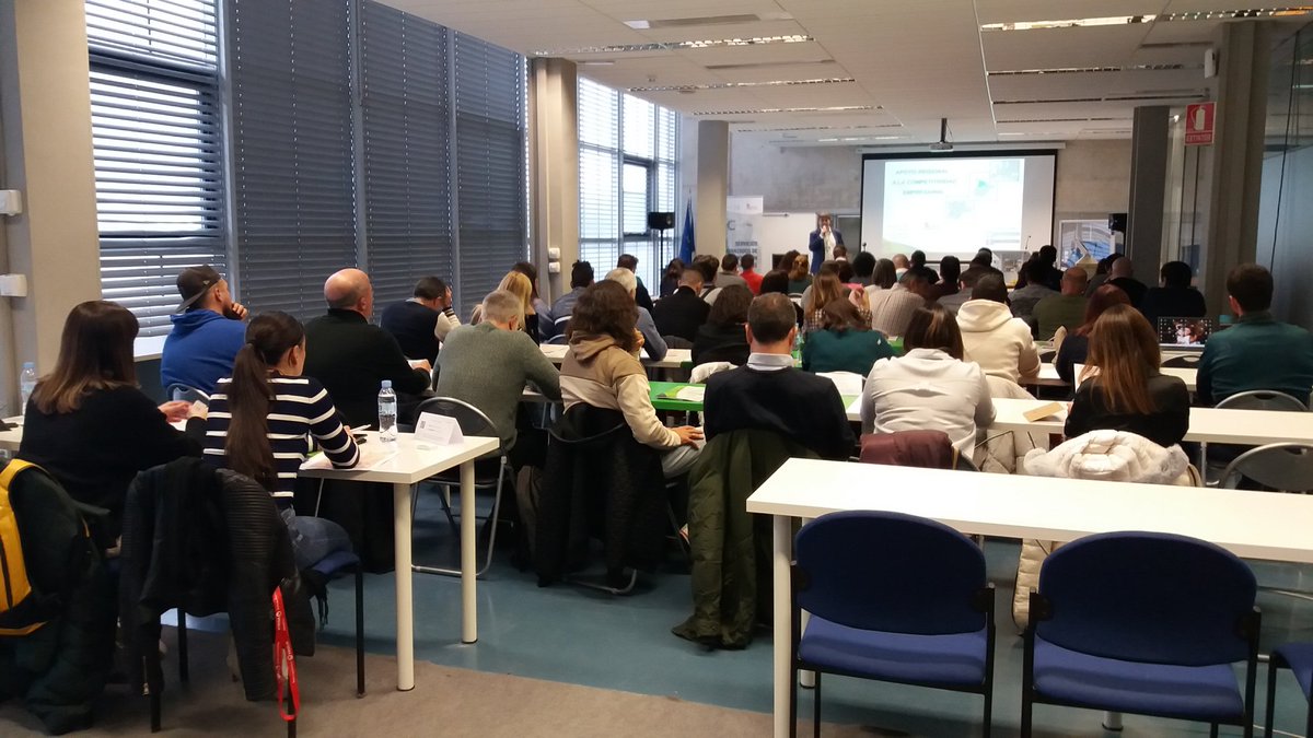 anaeli_ruiz's tweet photo. @CARTIFCT da la bienvenida a los productores de #biocombustibles sólidos al curso organizado con @AENOR @AVEBIOM en el marco normativo @ENplus_Pellets y #Biomasud https://t.co/eVwG1UQOh8