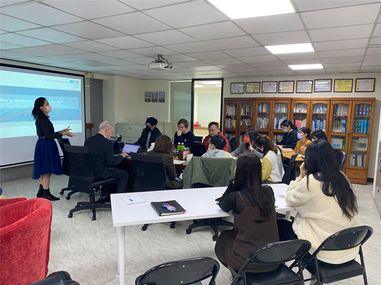 QualtechGroup's tweet photo. 📢【Qualtech Seminar】Qualtech Internal MDR Regulation Seminar held on January 10 has successfully ended. In this seminar, we invited David from MedNet to discuss the update of the regulations in Europe. Qualtech's staff are keep on learning to provide better service to clients. https://t.co/HfgvxLPIIR