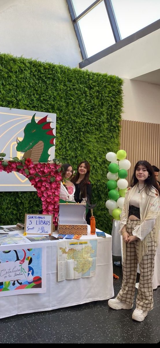 Escuela Superior de Hostelería y Turismo de Madrid tweet media