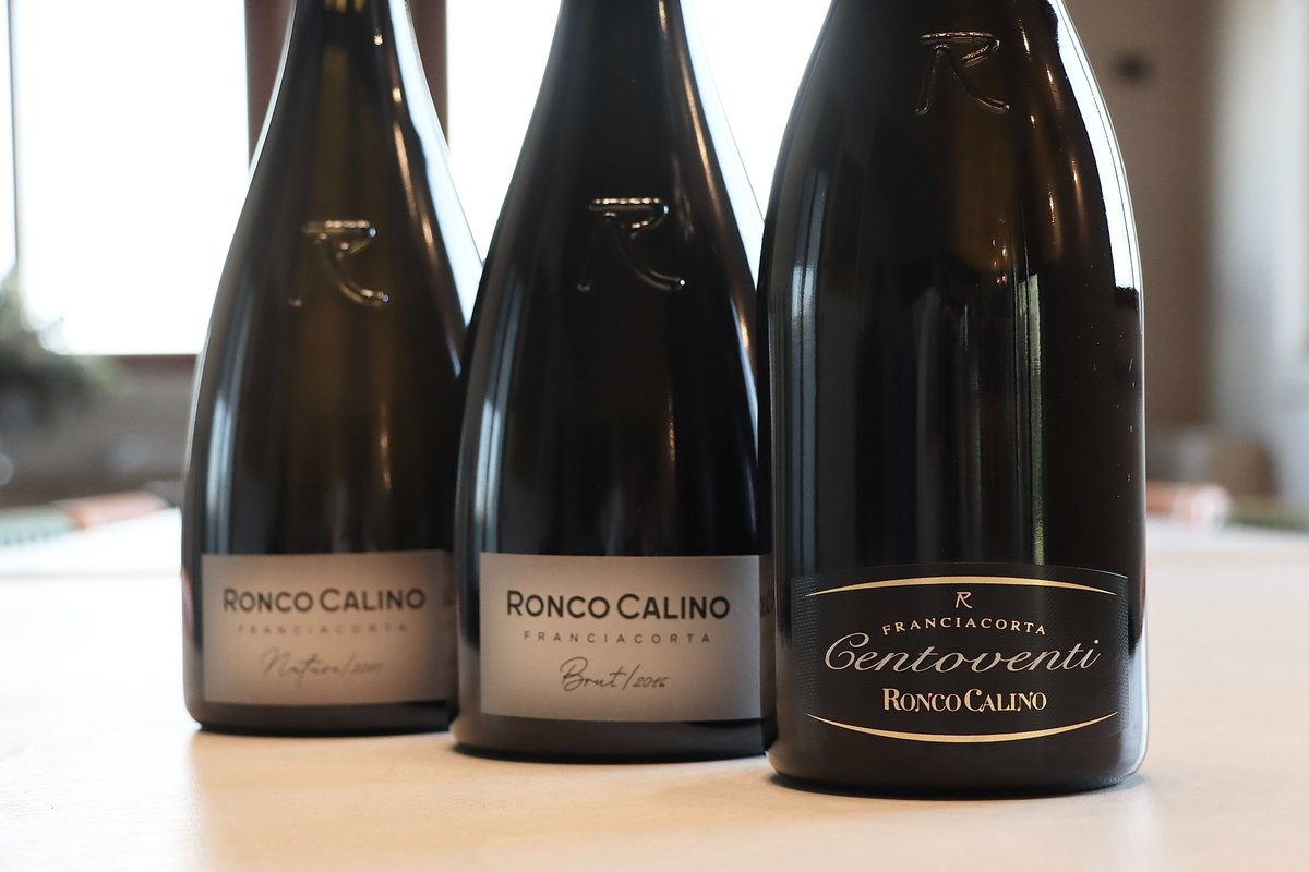 roncocalino's tweet photo. Due nuovi percorsi che prevedono anche la visita al vigneto, una sola “regola”: indossa scarpe comode!
In una delle proposte, anche il nostro Franciacorta Extra Brut Riserva Centoventi 2010, per la prima volta in degustazione: https://t.co/cVTkNNDX0G

#franciacorta #tasting https://t.co/T1AGFMivF4