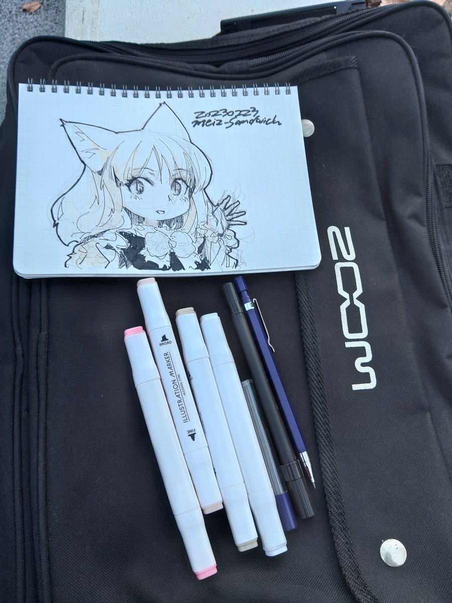 暖かかったので外に出たけど、画材を忘れてダイソーで揃えた。消ゴムを買い忘れたので直せない。 