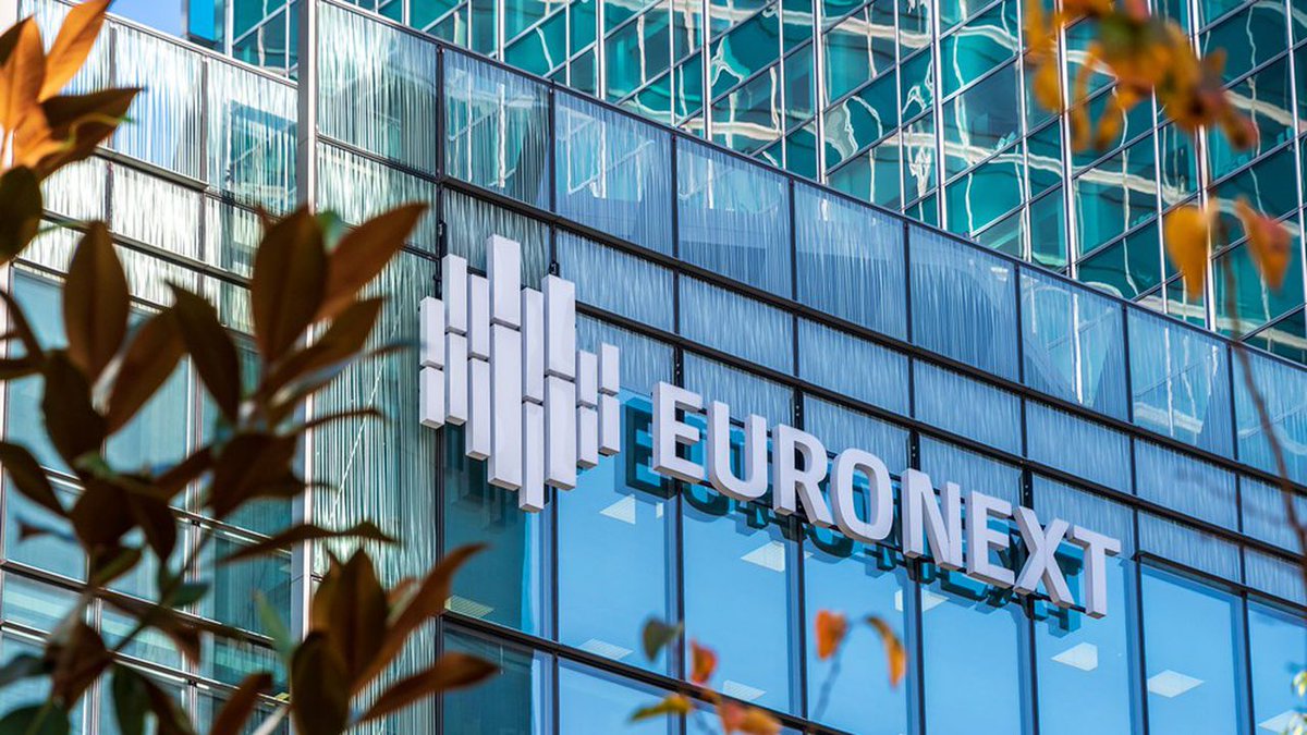 Louis_LFVR's tweet photo. Euronext à l'assault d'AllFund ? 🏦🇪🇺

L'opérateur boursier paneuropéen Euronext a annoncé mercredi être intéressé par un éventuel rachat de Allfunds, numéro un de la distribution de produits d'investissement en Europe

1/6

🗞️ Source : Bloomberg https://t.co/Wtr99jbbqp