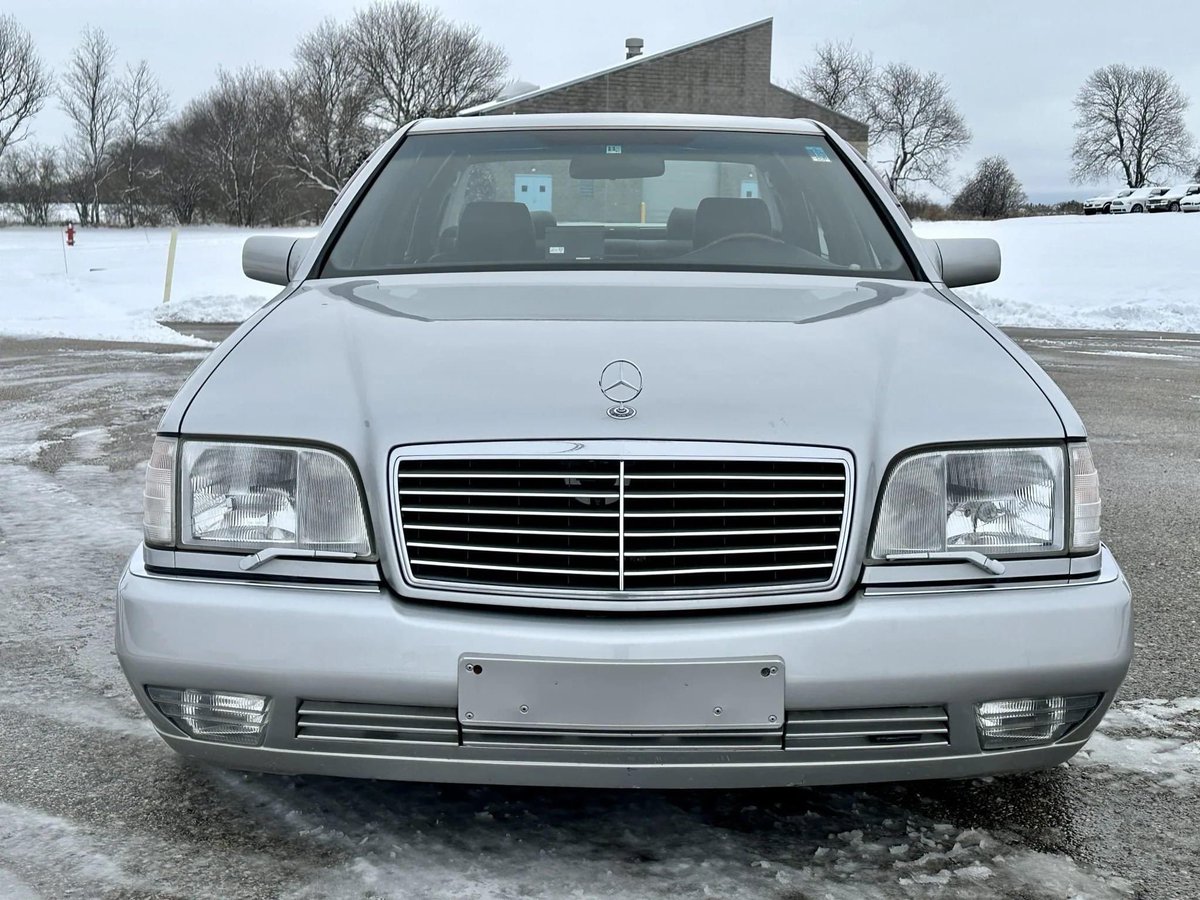 MercedesW140Fr's tweet photo. Puissance &amp; élégance voilà la recette de Lorinser  😎
#V8 #M119 
📸©️ BaT
#MercedesBenz #W140 #Lorinser #ClasseS #France #Troyes #W140Club #W140Fun #W140France https://t.co/iO0ofrk19T