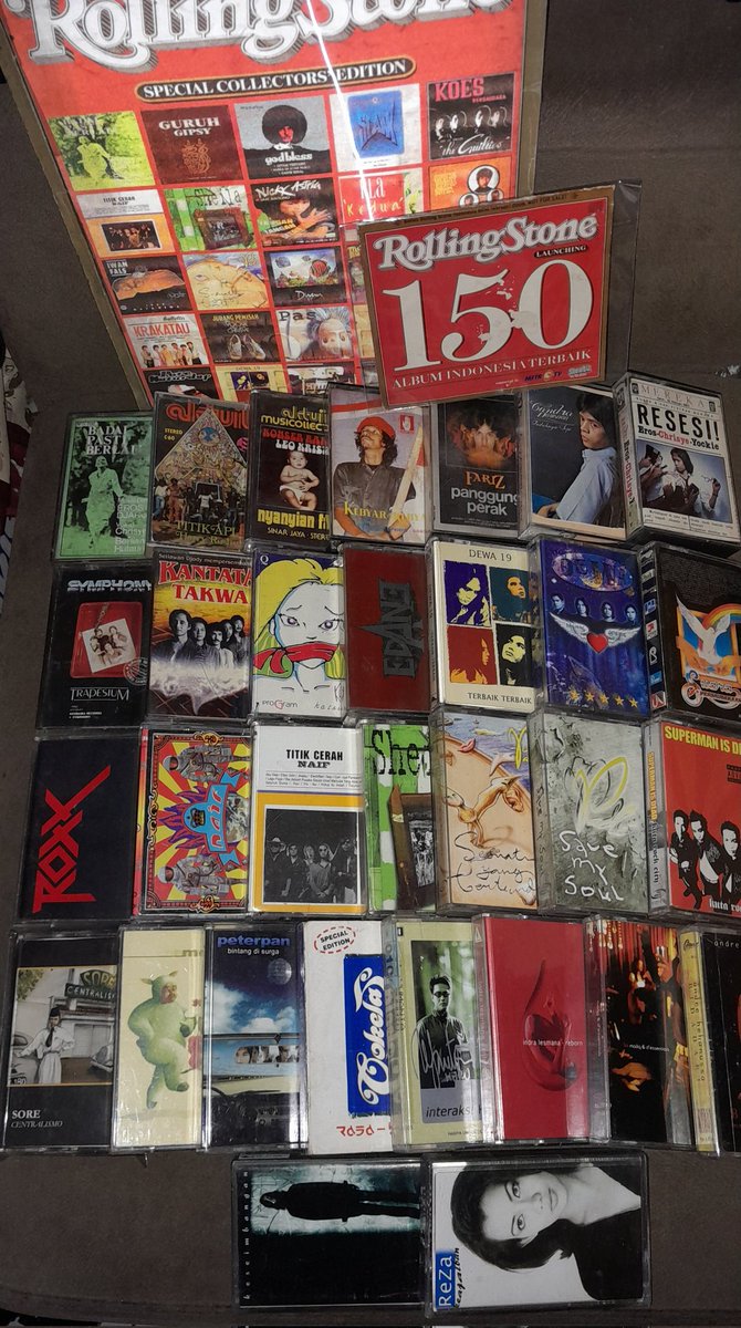 150 album indonesia terbaik versi rolling stones <a href="/RollingStoneINA/">Rolling Stone INA</a> 
baru beberapa album aja yg terkumpul masih banyak lagi yg musti diburu!! ✌️
<a href="/AdibHidayat/">Adib Hidayat</a> <a href="/hasief/">Hasief Ardiasyah</a>