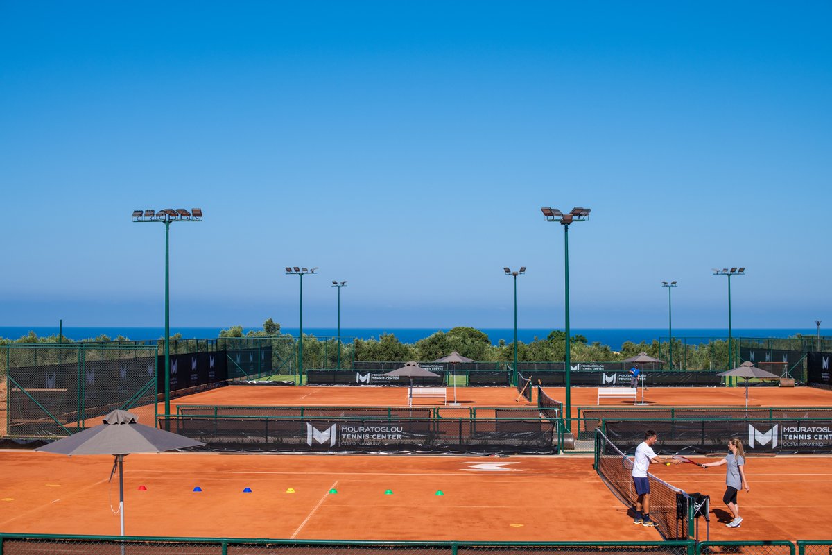 The Mouratoglou Tennis Center at Costa Navarino, offers the opportunity of playing on 16 brand new, state-of-the-art courts and receiving personalized coaching from the best in the world.

#romanoscostanavarino #tennis #mouratogloutenniscenter #theluxurycollection
