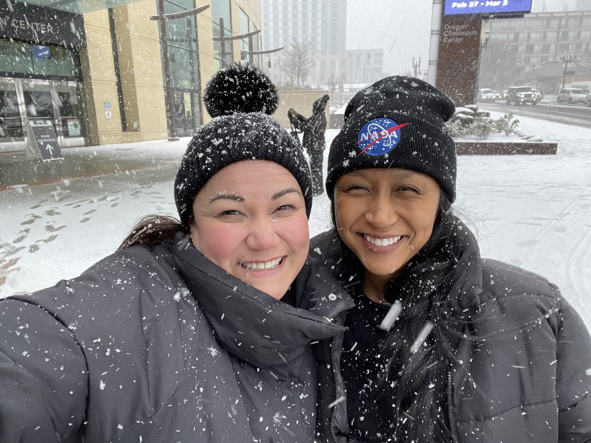 Team Hill enjoying the Portland winter wonderland weather ❄️❄️ as we anxiously await the kickoff of the 2023 NABE Conference. #NABE2023 @AldineISD @AGarcia1135 @MrsMcCraw2020 @Garciamari2001 @OOT_AldineISD