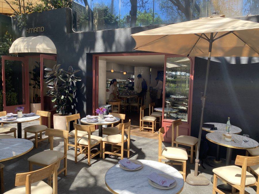 FoodandTravelMX's tweet photo. Visitamos #Amand, el nuevo restaurante de Grupo Ikigai en Lomas Virreyes que te encantará con sus sándwiches, toasts y repostería fina. Además, si eres amante del buen café esta será tu opción ideal. ¡Te contamos! https://t.co/KH4HncYPiT