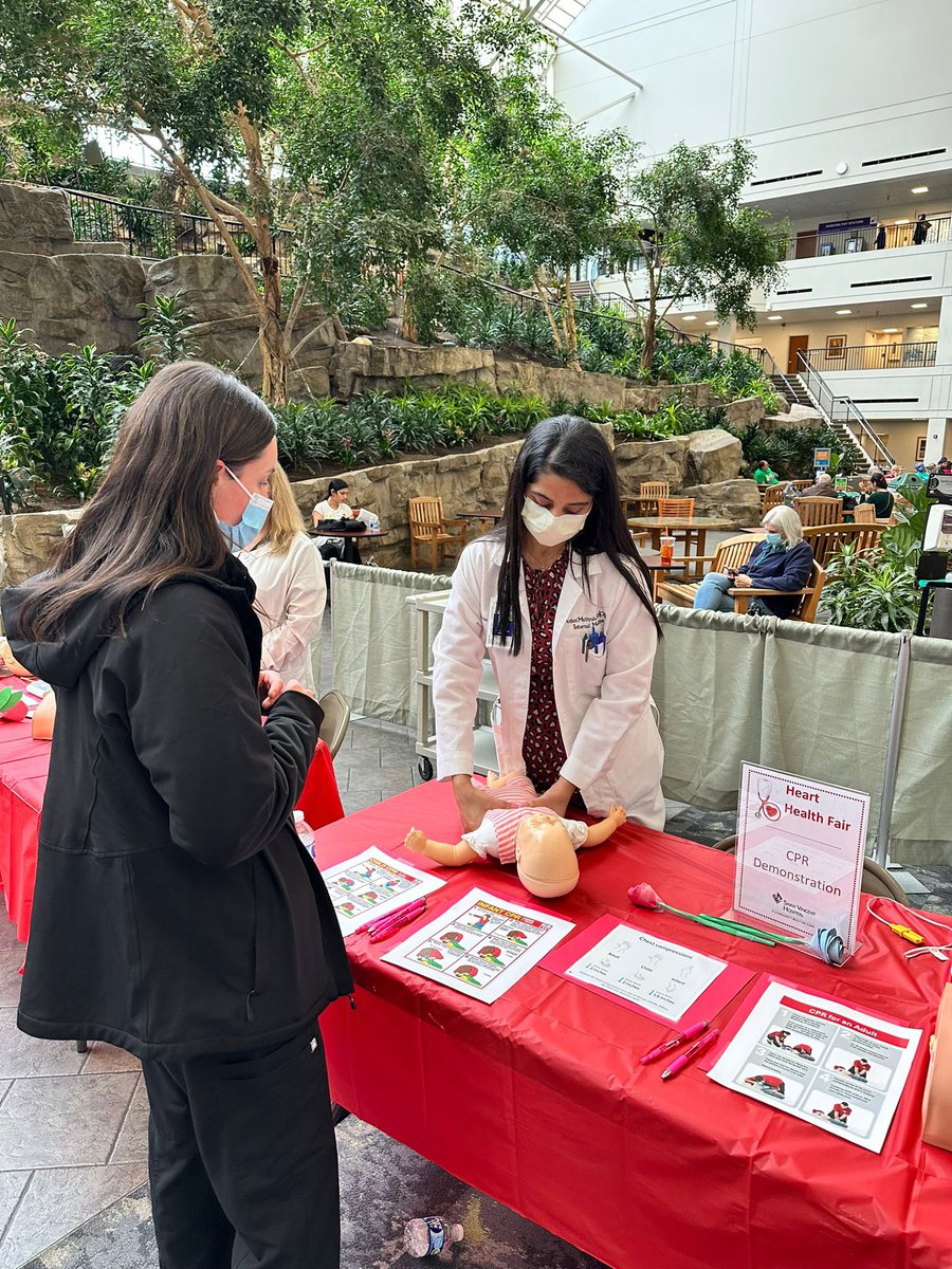 AnjaniMuthyala's tweet photo. Heart health fair at SVH ❤️Blood pressure screening, CPR training, Cardiac rehab, Stroke prevention #preventivecardiology Educating our community. Glad to be a part of this wonderful event @svhmedres #Nationalheartmonth https://t.co/4uLSpknpOa