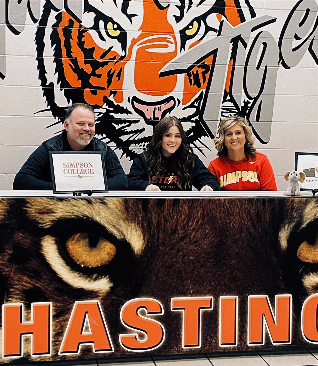 Officially Official! So excited to continue my softball journey with the <a href="/SCStormSoftball/">Simpson Softball ⚡️</a> family!! ❤️💛#signingday #ROLLSTORM <a href="/BrentMatthias/">🔴Brent Matthias</a>
