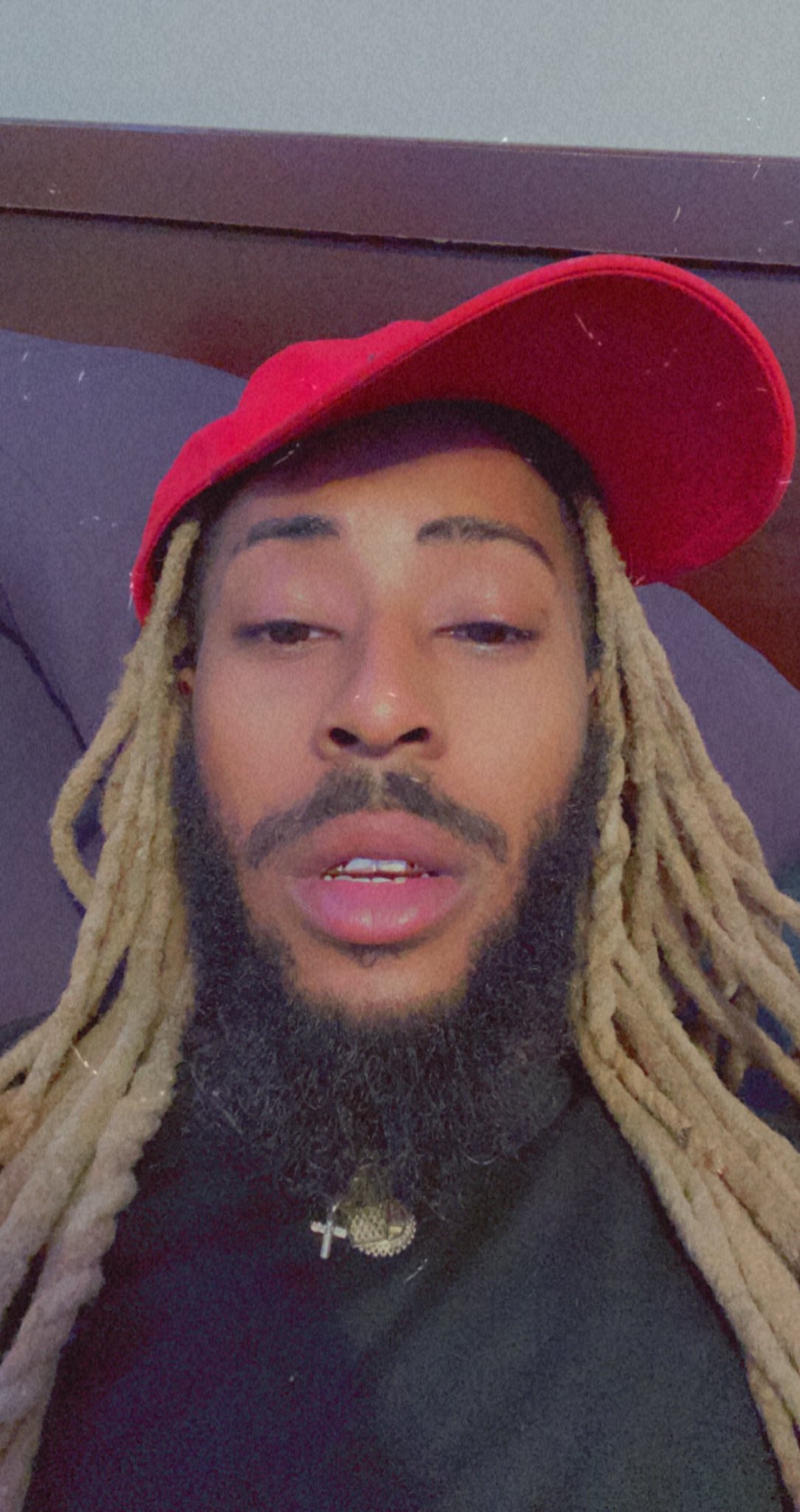 2 pic. 😂 https://t.co/ne2nHclIwK