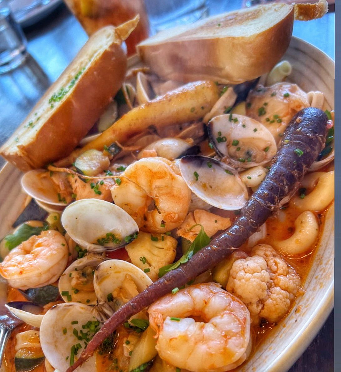 Chef Andrew Gruel tweet media