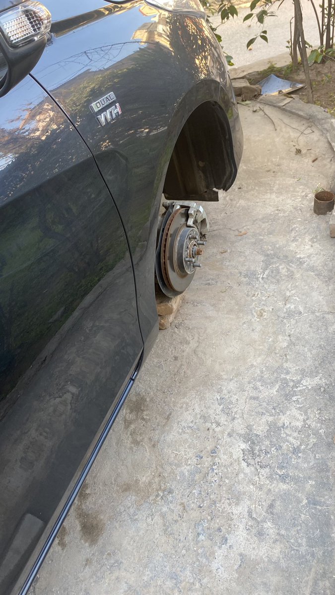 le_ameerkhan's tweet photo. All four wheels (alloy rims and tyres) of my Toyota Yaris stolen from outside my home. Not happening for the first time, and surely not the last. Living in a jungle. @ICT_Police @RanaSanaullahPK https://t.co/kVIzaaLKgB