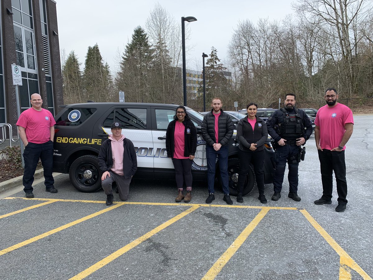 Today we celebrate #AntiBullyingDay and we recognize each and everyday how important inclusion and acceptance are such an important part of our job!  Thank you to @cfseu #uget for helping us connect with so many people trying to #endganglife. @RCMP_GRC_EDIVCO @BCRCMP @CfseuMRO