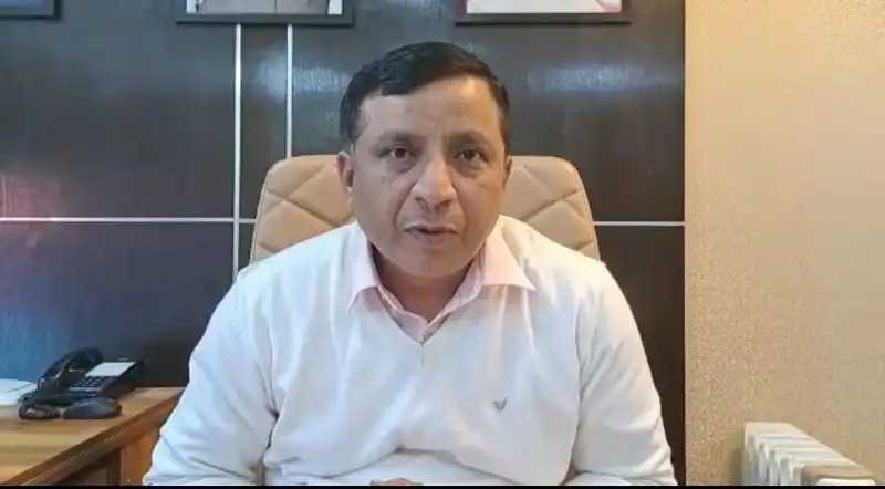 NewsReporterNe1's tweet photo. मसूरी देहरादून विकास प्राधिकरण के नए उपाध्यक्ष बने बंशीधर तिवारी
.
https://t.co/PJNxl5BxGX
#Uttarakhand #uttarakhandnews #Dehradun #MussoorieDehradunDevelopment https://t.co/zKRnPIO2FR