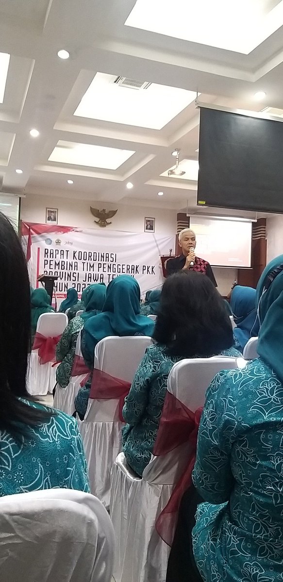 dearyusi's tweet photo. Rakor pembina TP PKK https://t.co/9Agv1IOyoU