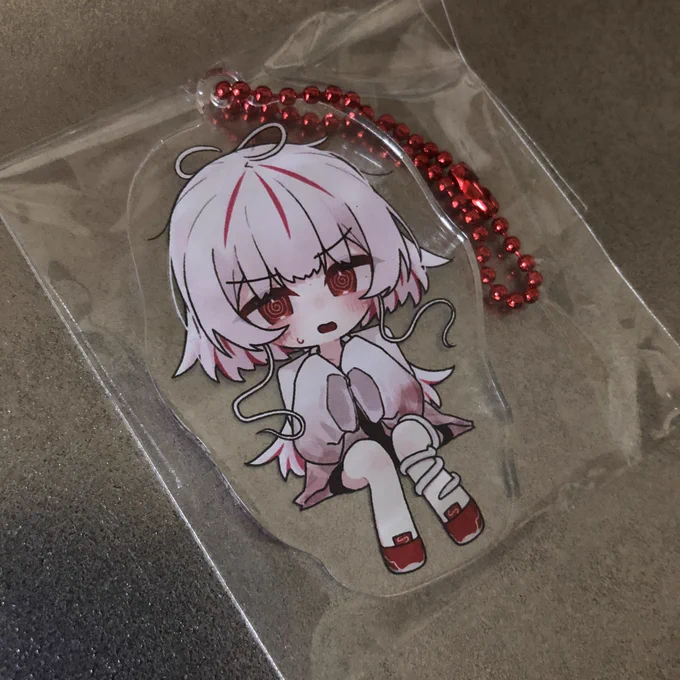 めちゃかわのやつ作ってしまったので 数少ないけどぼざおんりーのとき持って行っちゃおうかなと思ってます 