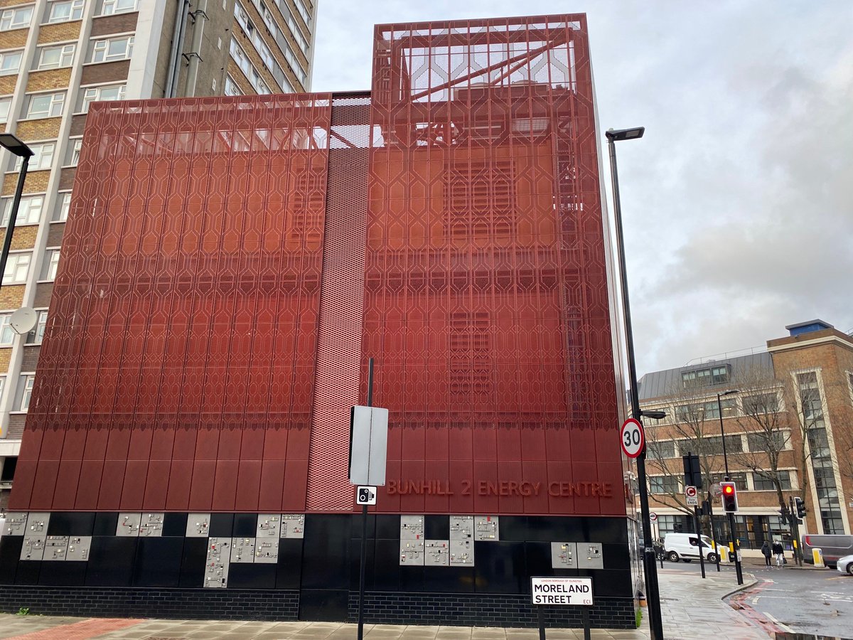 #Metalmesh and #architecture go hand in hand!  

From <a href="/newmuseum/">New Museum</a> to <a href="/i360_brighton/">Brighton i360</a> expanded metal clads buildings and structures around the world. 

Stunning lighting effects, fascinating textures... there is a world of exciting possibilities.  

ow.ly/QbFM50N0jcH