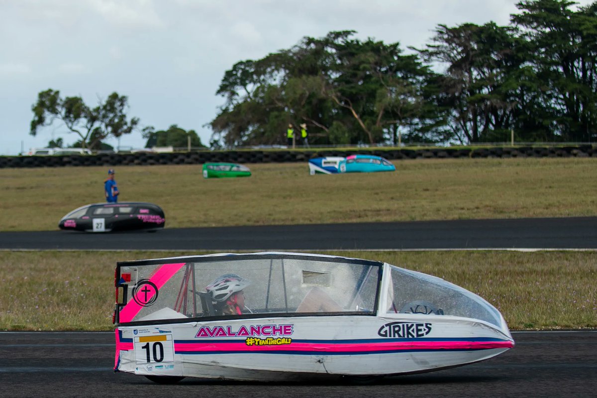 ahpvss's tweet photo. What a city, what a venue, what a track! 3/7 Mount Gambier #throughtime Another from 2021 https://t.co/qqxQ3estBV
