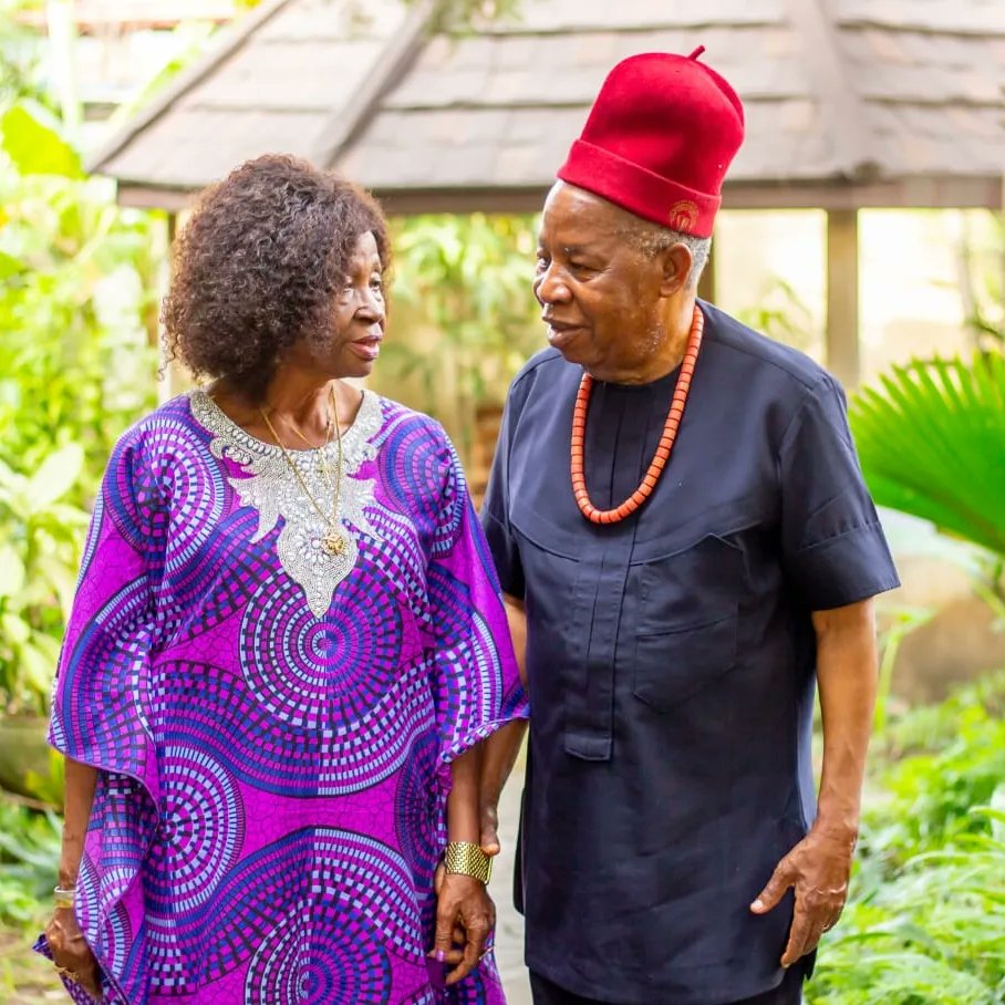 Cheluchi Onyemelukwe tweet media