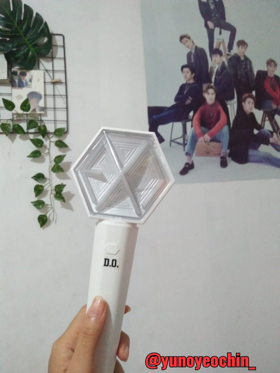 glitterydust_'s tweet photo. wts lightstick exo ver 3.0 official SM entertainment
- 580k bisa nego tipis
- blm prnh dipake konser
-good condi
- free semua printilan official dan unonfficial yg ada di pict
- dom padang
#wts #EXO #LSEXO #Eribong #LightstickEXO #erinajajan #WTs #KPop #EXOL https://t.co/0j2ie2QF8b
