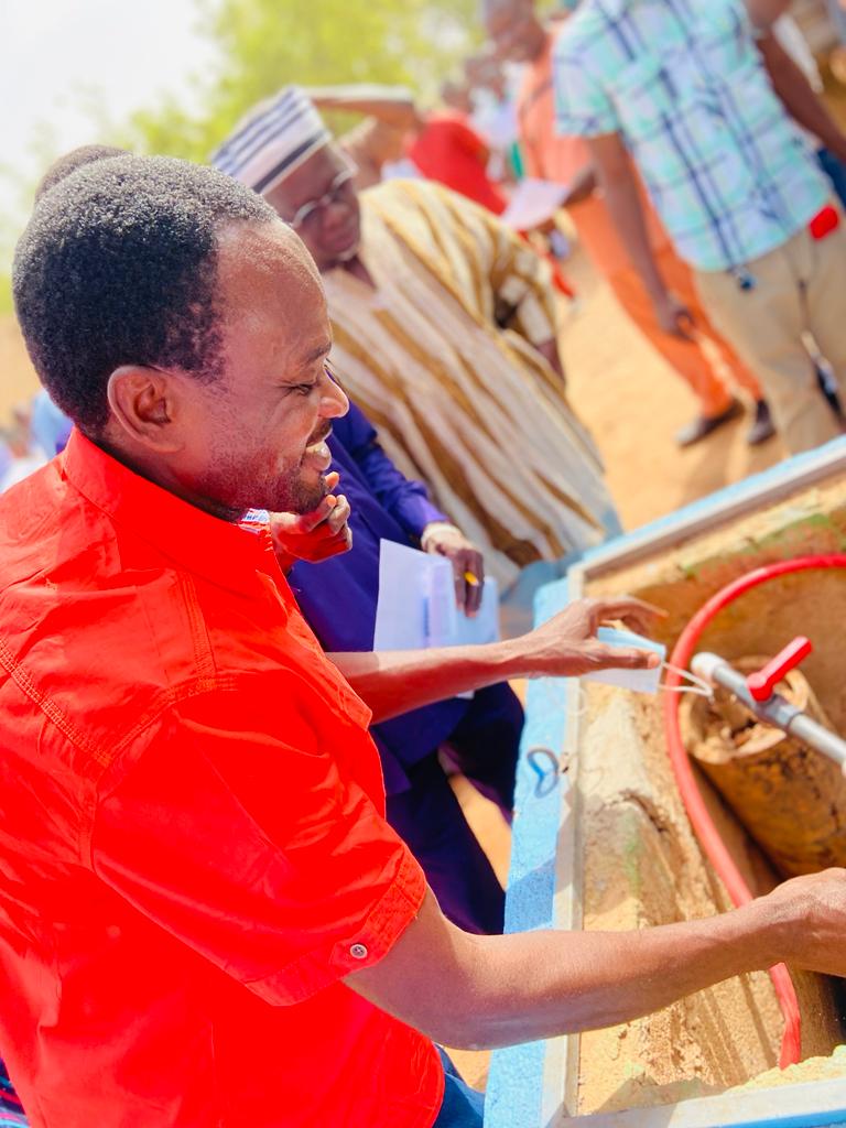 PeaceforlifeG's tweet photo. Peace for life Ghana continue to invest in sustainable development goal six in the north East region of Ghana with funding support from Vibrant Village Foundation. https://t.co/FQLc2wSEPs