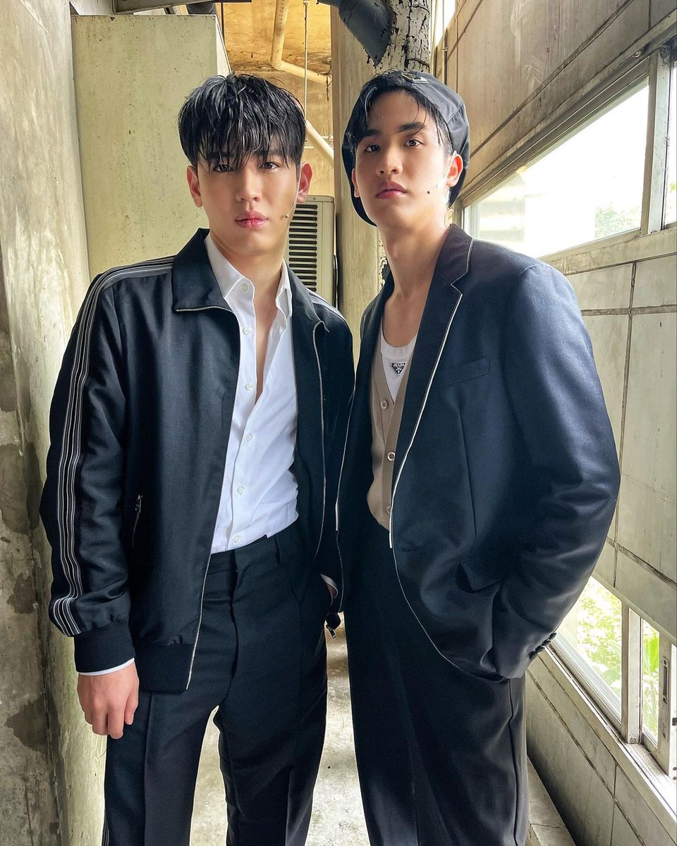 TOMOHIDE01's tweet photo. cr. tungting_pr
คืนนี้เลยจ๊ะ!! โดนแกงไปเลย😊 #thewallsong
#Tawan_V #Newwiee #เตนิว https://t.co/fF72wrG5I3