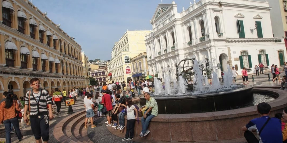 Venetian Macao Opens Foreigner-Only Gaming Zone

READ MORE HERE: 

