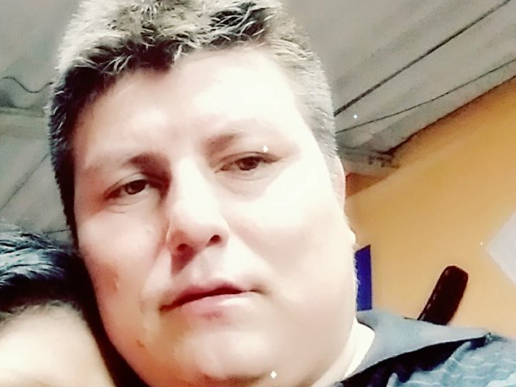 jaxe31427019's tweet photo. como te extraño..rubito...tu bailando en cajamarca https://t.co/RhGTbF1Xq4