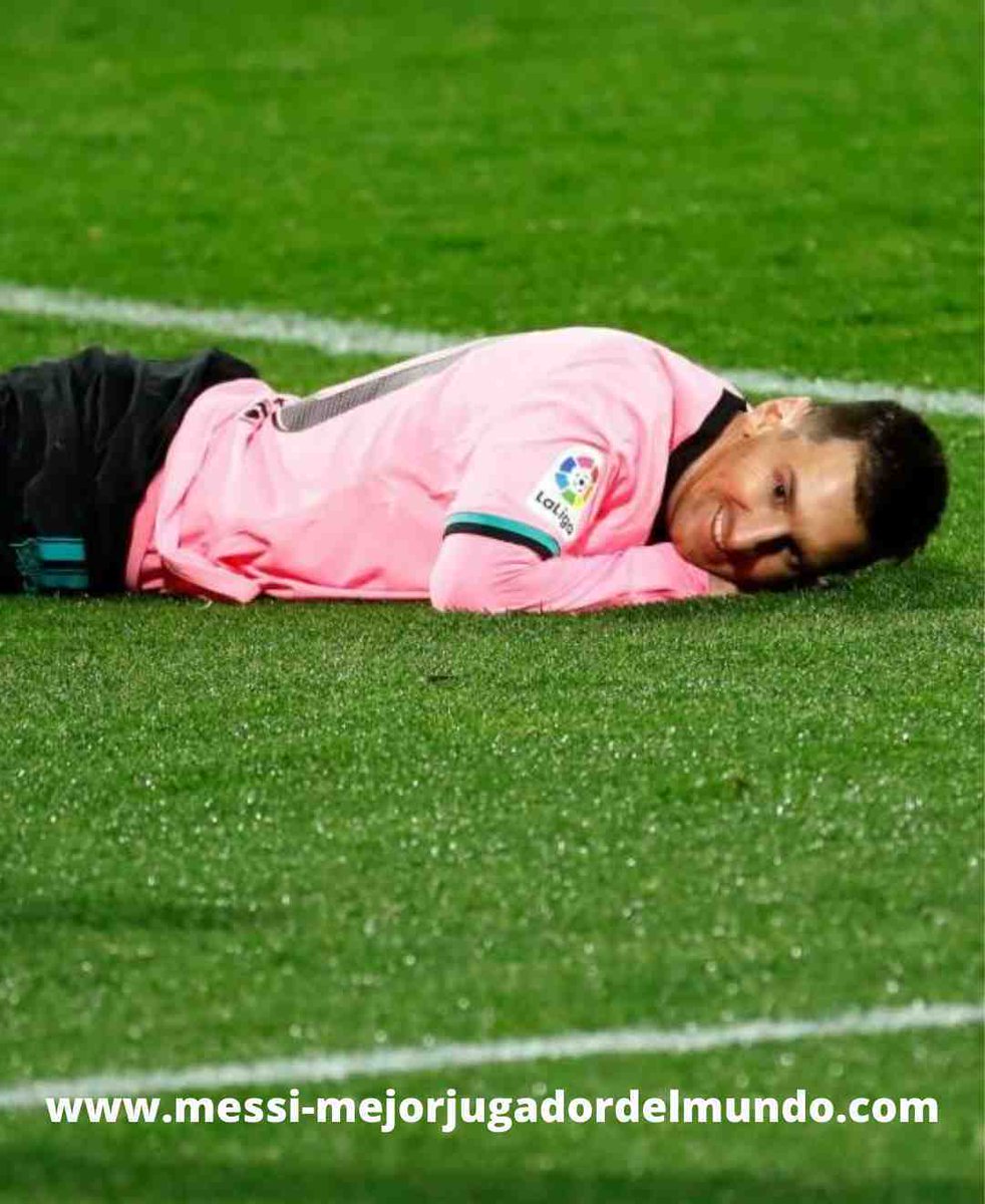 fotos_messi_'s tweet photo. "La dedicación y la habilidad de #Messi son impresionantes 🎓 #LionelMessi"
.
Más fotos y vídeos de Messi
👉 👉 https://t.co/mcCqvsjXKX 👈 👈 
#messifans #Messias #messinia #messicano #messinaround #messianicjew #messigoal #messikabracelet #messier #messihattrick https://t.co/gaGgSgpP7s