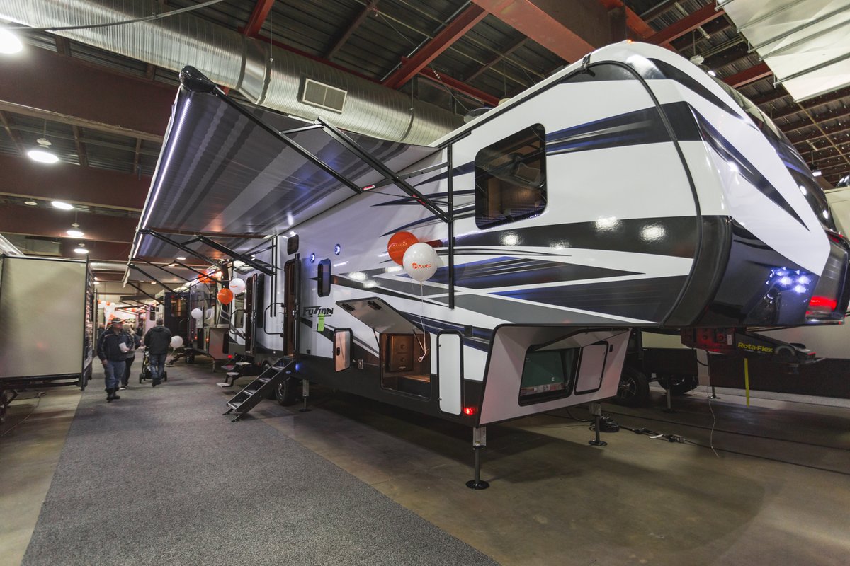 LAST DAY! 

We've had such a blast. Thank you so much for the visits and support. If you haven't made it down yet, we're open until 4pm tonight. See you down here at the Red Deer RV Show! 

#RDRVshow