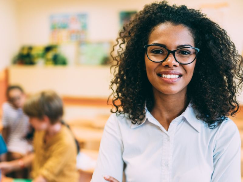 The Women's Middle Leadership Program accelerates the leadership capabilities of anyone in a middle leadership role in the school environment. Scholarships are available now - see if you qualify:  loom.ly/N0CFobI