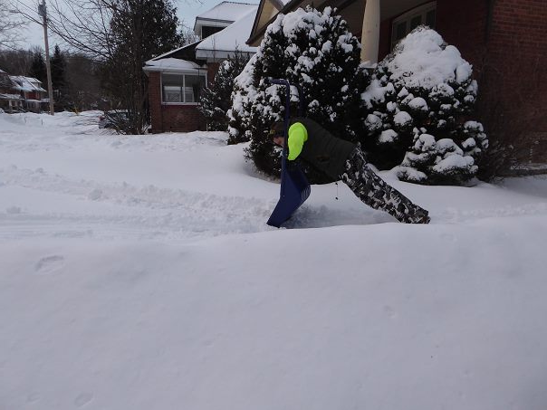 joshuaeeriksen's tweet photo. In your backyard, using snowshovel handle, go for a 3 set 37 rep push ups then add progressive resistance overload for desired effect. #2Chronicles15:7 #youmeandwe2023 #fattofitnoquit #fightyoflight #fababs #icanucantoo #generationjoshua
@ https://t.co/PdoKtg41Nm https://t.co/x151pSAphz