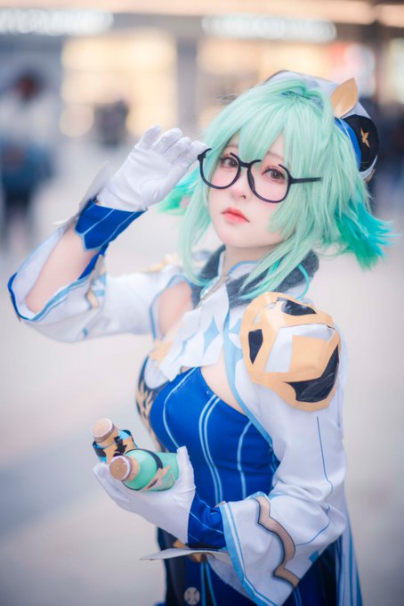 Twitterのコスプレ画像9