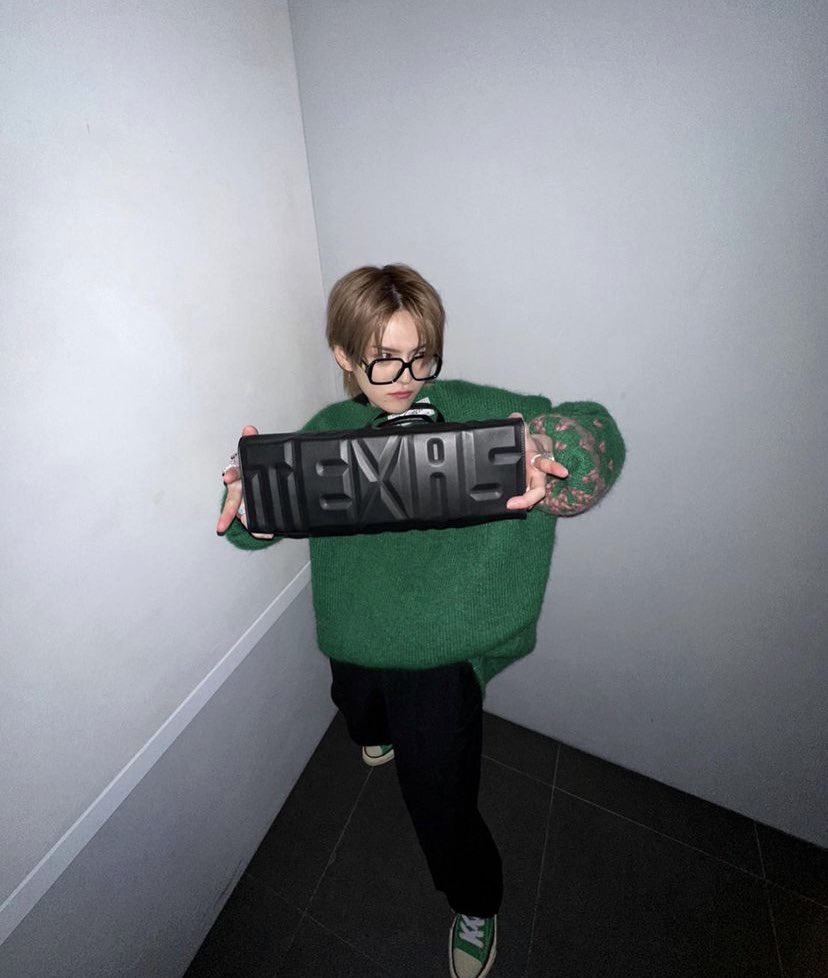 Fpok79baYAAR3v0?format=jpg&name=medium