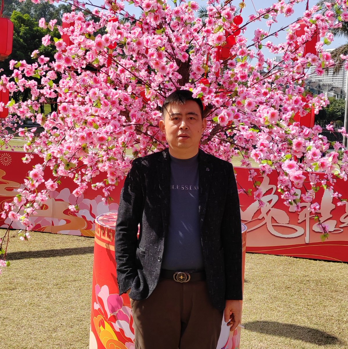 dngjsh3's tweet photo. #新头像 https://t.co/OSzGQ9lO5c