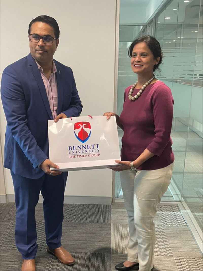 BennettNoida's tweet photo. A team of Rushford Business School, Switzerland visited the Bennett University campus to explore the collaboration and progression pathways for students mobility and faculty engagements.
#BennettUniversity #BennettUnivInternational #collaboration #studyabroad #studyinswitzerland https://t.co/5GJlymEy3W