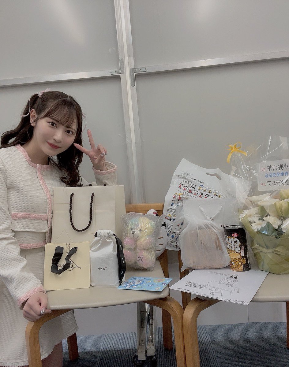 写真集イベントありがとう📗🤍
初めましての方も沢山居たし、海外から会いに来てくれた方も何人か居て嬉しかった〜🥲💕
いつものみんなもありがとね🐰🫶🏻
明日はオンラインイベント👩‍💻👩‍💻 https://t.co/3nr6FVeQVh