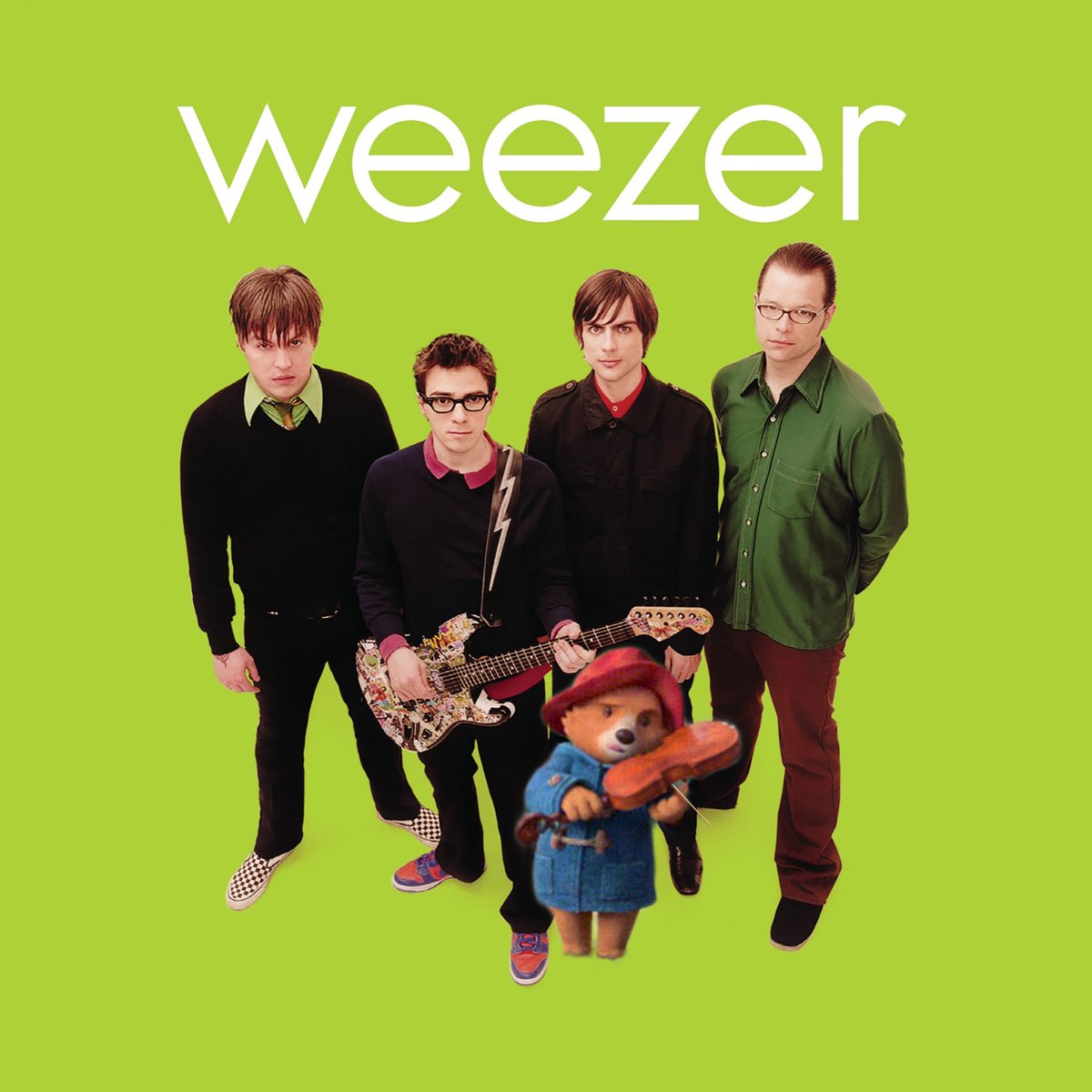 FictusFilms's tweet photo. @EricHooz1 @jaythechou I deliver. Paddington meets Weezer!
I photoshop pictures of Paddington until I forget #Pic20
Follow for more https://t.co/9yF6AqFPiS