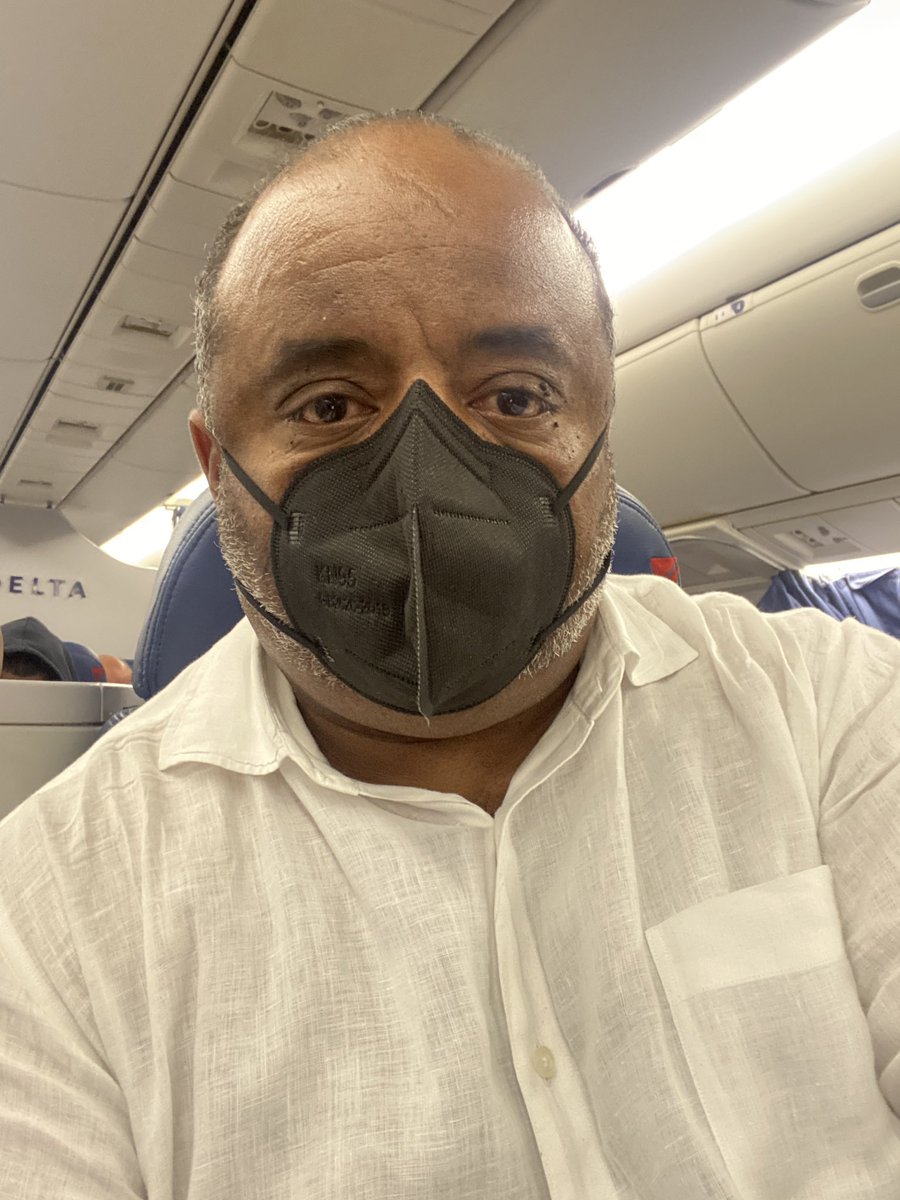 rolandsmartin's tweet photo. Leaving LA on the redeye to fly to Hunstville, Ala. to speak to 5,000 AKAs @akasorority1908 at their regional convention. I’m coming in ready to #BringTheFunk!!!!! 🔥🔥🔥🔥 https://t.co/21dL76uUGR