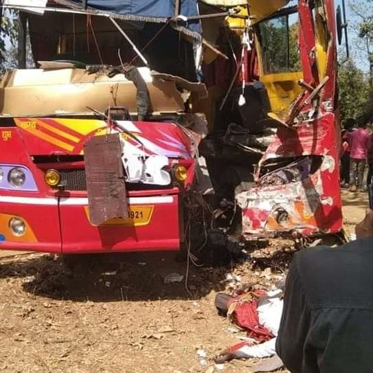 SunilShah4444's tweet image. सिंगरौली - ब्रेकिंग 

 माड़ा धरी बिनदूल रोड़ में बस हादसा

हादसे में 3 लोगों की मौत होने की खबर

घायलों को जिला अस्पताल ट्रामा सेंटर लाया जा रहा

नवजीवन विहार से बारात वापसी लेकर आ रही थी बस
#sunilshah
( सिंगरौली की आवाज )