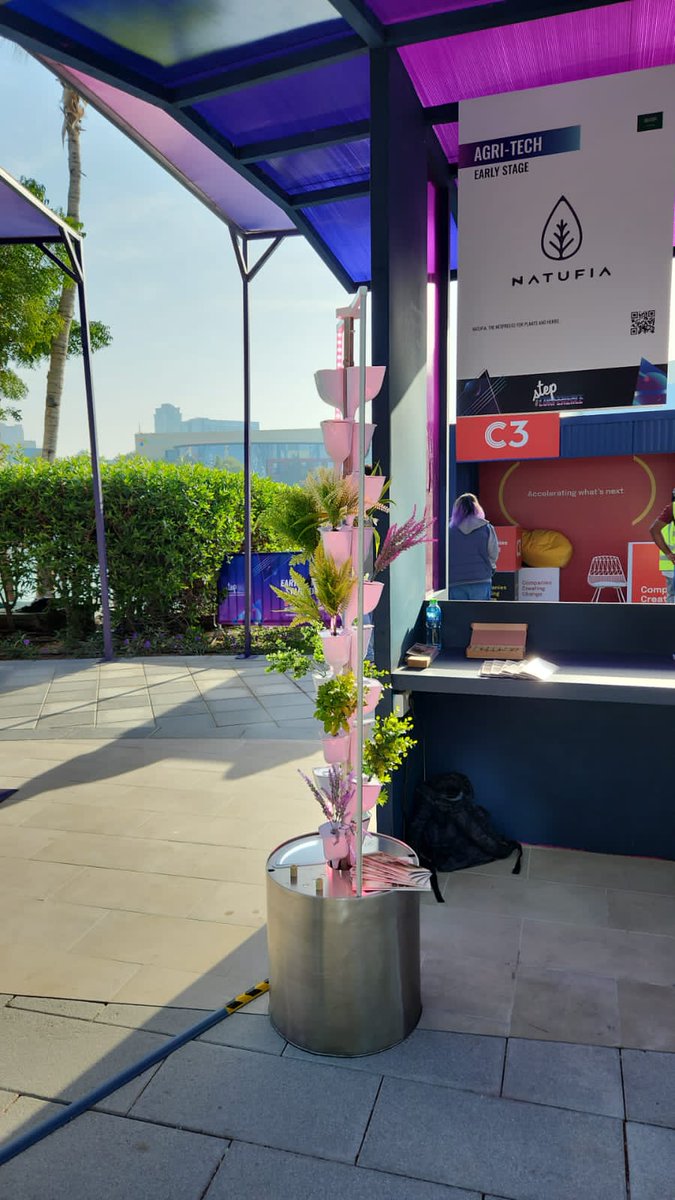 NATUFIA_Labs's tweet image. Day 2 of Step Conference! 😍

Stop by our booth at Step Conference and check out Natufia One indoor garden in action.

@stepconference 
#Step2023 
#step23